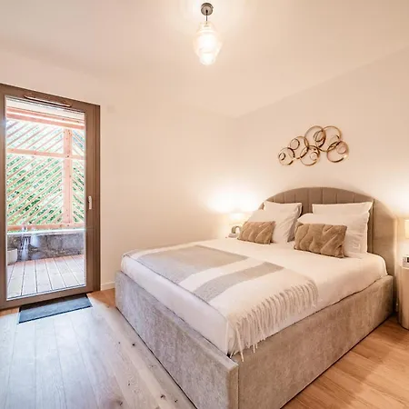 Yuki - By Emerald Apartament Châtel